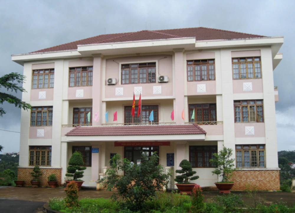 Cảnh cáo Phó ban Thường trực Ban Dân vận Tỉnh ủy Đắk Nông ảnh 1