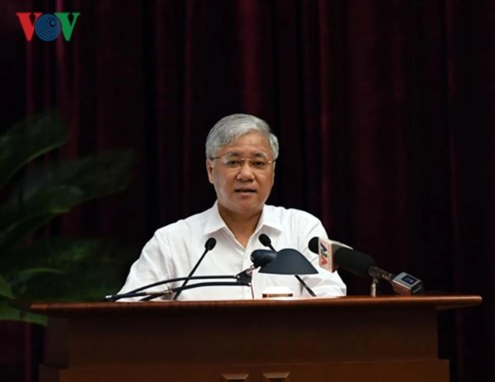 Trung ương bàn giải pháp chặn nạn 'chạy chức, chạy quyền' ảnh 4