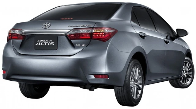 Ra mắt tại Thái Lan, Toyota Corolla Altis 2016 chẳng có gì mới? ảnh 4