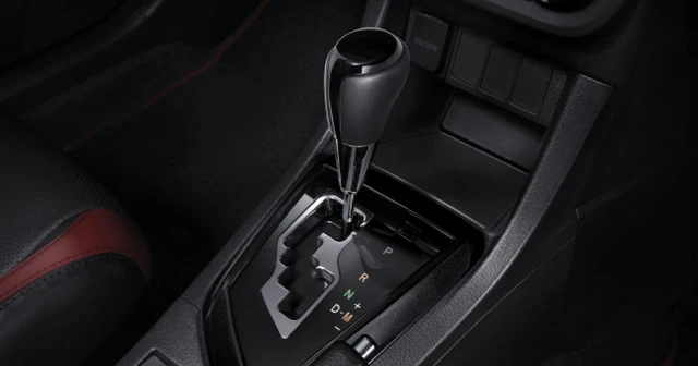 Ra mắt tại Thái Lan, Toyota Corolla Altis 2016 chẳng có gì mới? ảnh 15