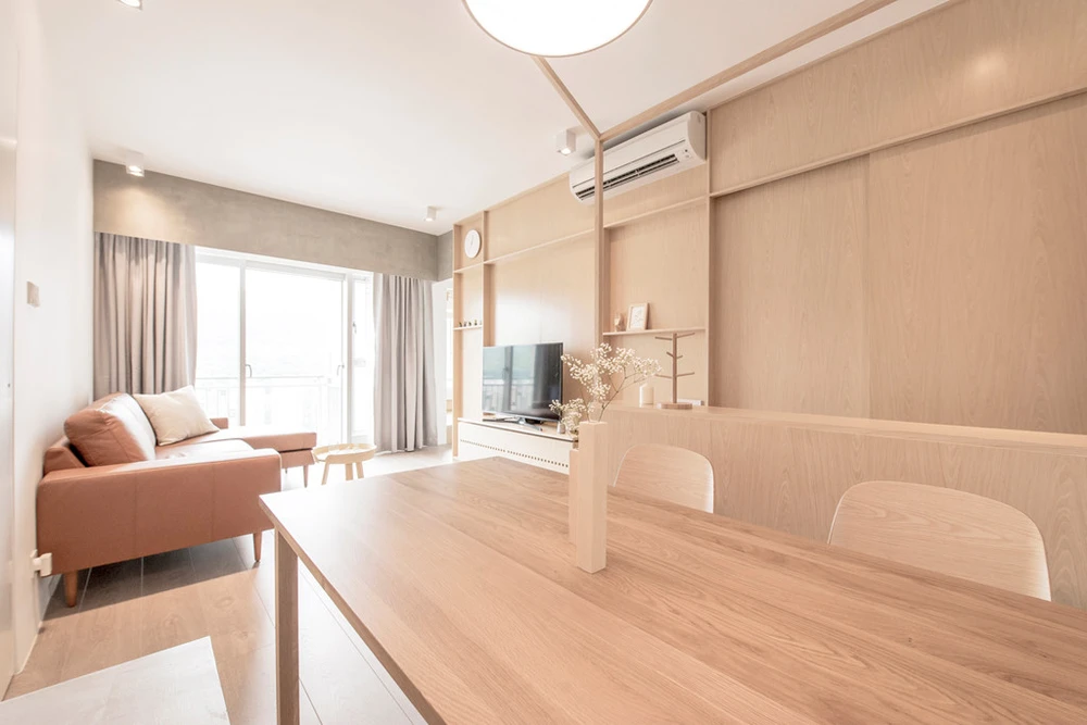 Căn hộ sang trọng, ấm áp nhờ nội thất gỗ ảnh 1 Can ho toi gian am ap voi nhieu lop noi that go hinh anh 1