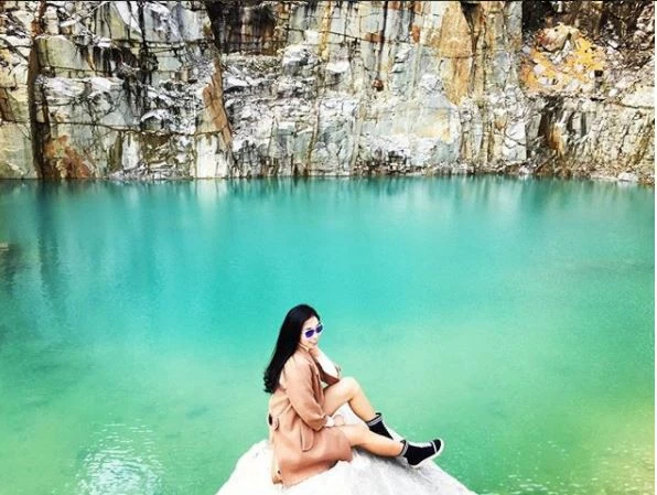 Hồ nước thuộc xã Lát, huyện Lạc Dương, tỉnh Lâm Đồng. Ảnh: @8katelin8