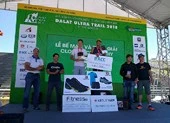 VĐV Trần Duy Quang về nhất giải Siêu Marathon quốc tế 