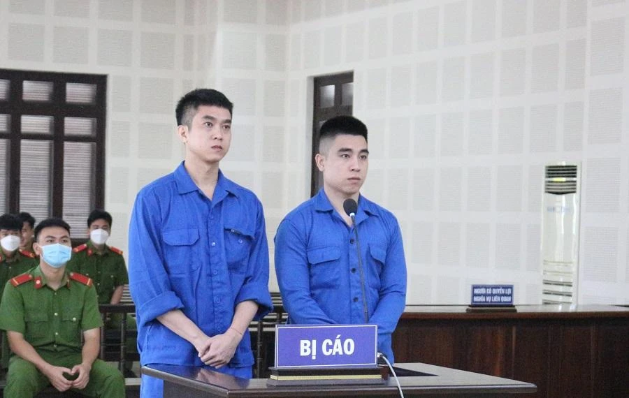 Các bị cáo tại tòa. Ảnh: TA