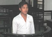 Tin bạn gái bảo đã 18 tuổi, nam thanh niên đi tù