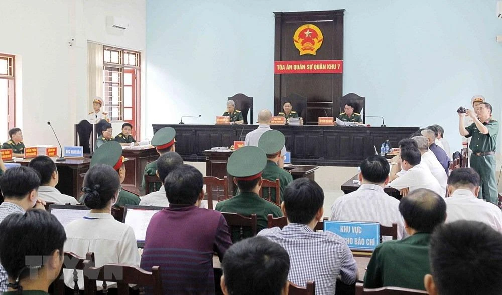 Út ‘trọc’ bị đề nghị tuyên phạt 12-15 năm tù ảnh 1