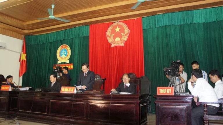 Hoãn xử vụ sập giàn giáo ở Formosa làm 13 công nhân chết ảnh 7