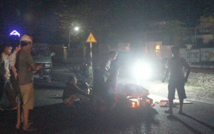 Đi vệ sinh, một công nhân bị tàu hỏa tông tử vong ảnh 1