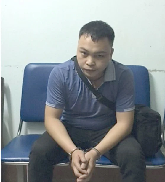 Khởi tố, tạm giam hai 'nhà báo dỏm' cưỡng đoạt tiền doanh nghiệp ảnh 1