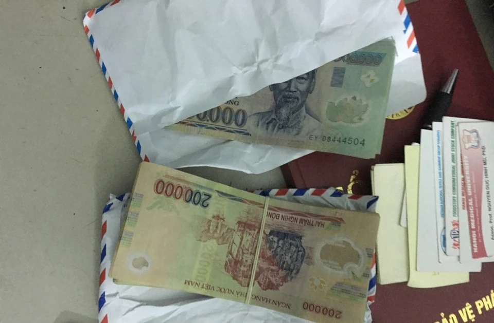 Khởi tố, tạm giam hai 'nhà báo dỏm' cưỡng đoạt tiền doanh nghiệp ảnh 3