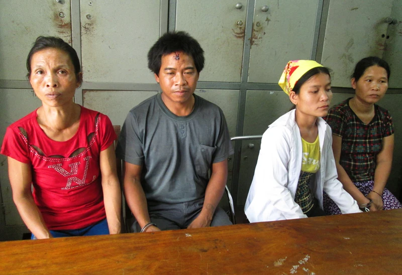 Giải cứu thiếu nữ bị chị ruột bán sang Trung Quốc giá 80 triệu ảnh 1