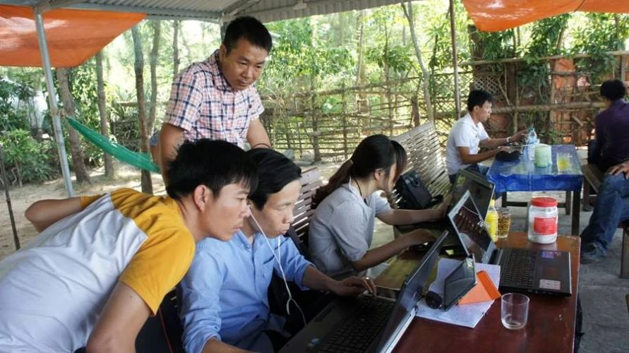 Su-30MK2 gặp nạn: Họp bàn phương án tìm kiếm thượng tá Khải ảnh 27