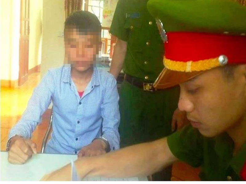 Khởi tố thiếu niên 15 tuổi hiếp dâm bé gái 6 tuổi ảnh 1