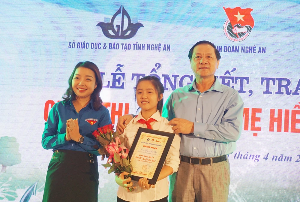 Ông Lê Minh Thông - Phó Chủ tịch UBND tỉnh Nghệ An 