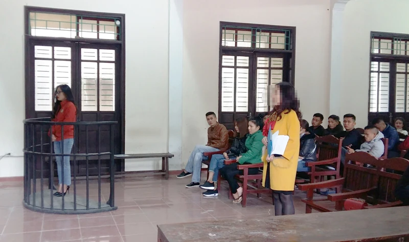 Cô gái đánh người chia sẻ bài báo trên facebook