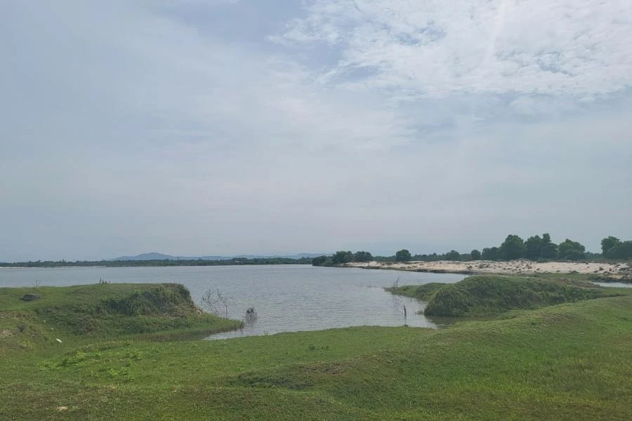 Mỏ sắt Thạch Khê đang tạm dừng khai thác hơn 10 năm nay. Ảnh: Đ.LAM