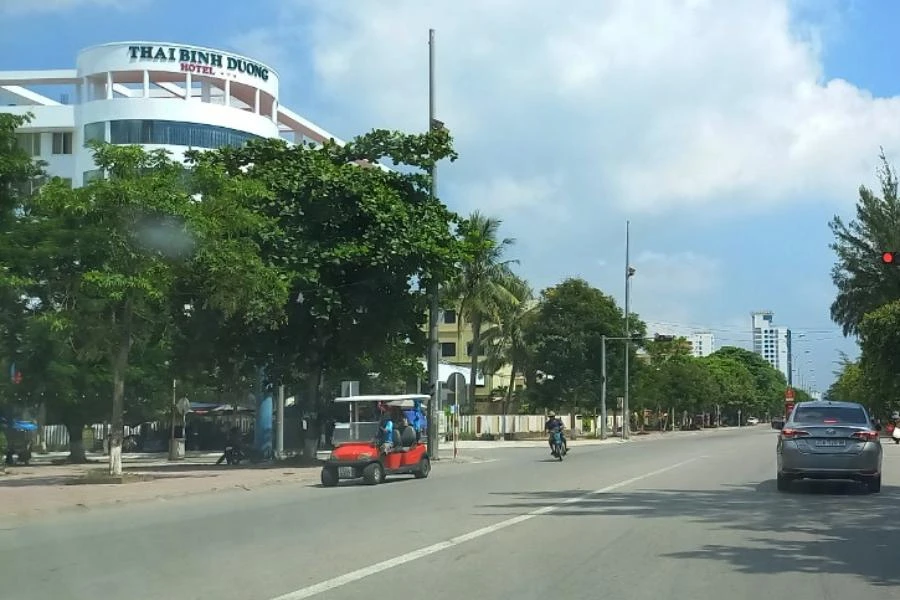 Khách sạn Thái Bình Dương (thị xã Cửa Lò, Nghệ An). Ảnh: ĐẮC LAM