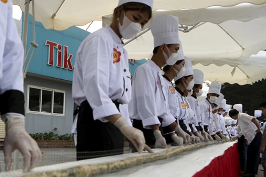 60 SV ở Hà Tĩnh làm việc ram cuốn dài nhất Việt Nam với 20,23 m.