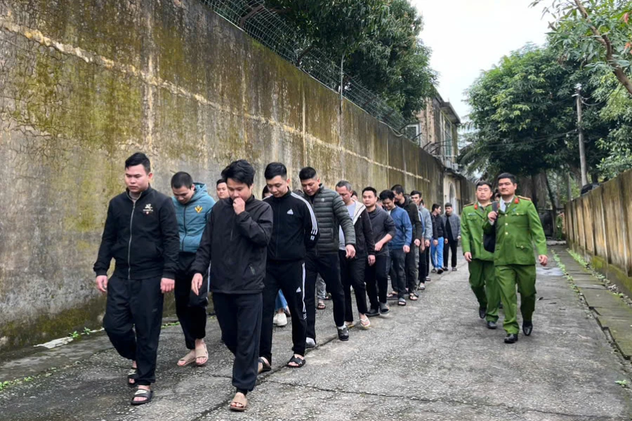 lừa đảo xuyên quốc gia