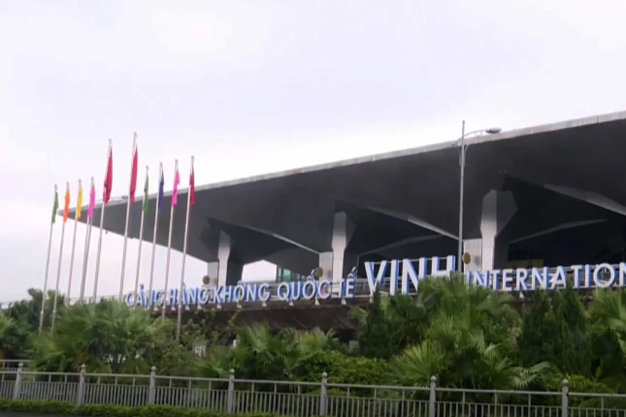 Sân bay Vinh sẽ được đầu tư gần 1.000 tỉ đồng cho ba dự án.