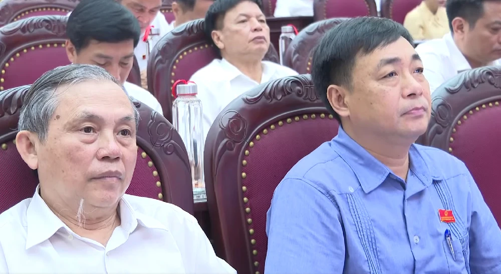 TP Vinh-dat-ten-phuong.jpg