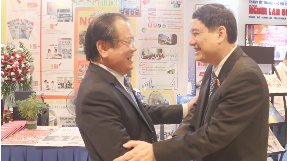 Nguyen-Dac-Vinh (1).jpg