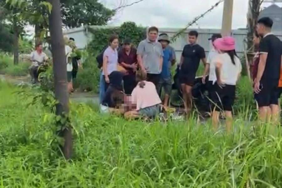 me-khoc-ngat (2).jpg