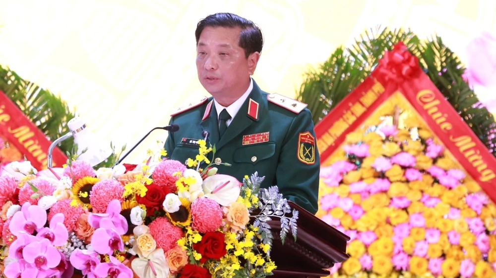 80-nam-Quan-Khu-4.jpg