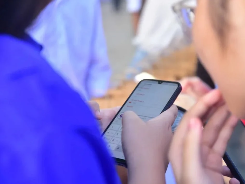 phỏng vấn online.jpg