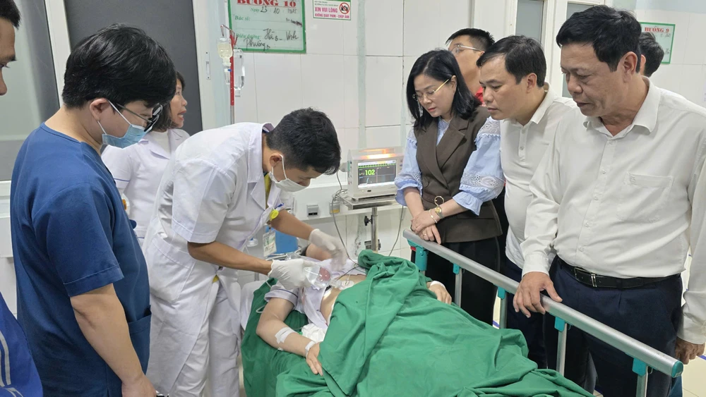 làm 7 người bị thương.jpg