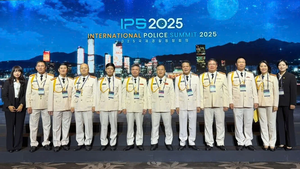 hợp tác đấu trang tội phạm xuyên quốc gia.jpg