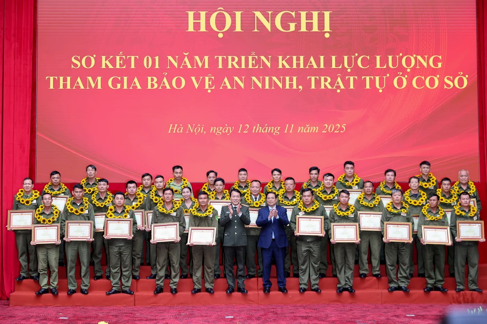cá nhân tiêu biểu.jpg