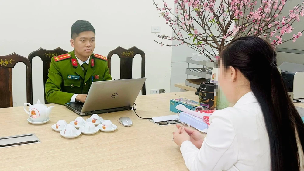 o-to-chan-ngo (2).jpg