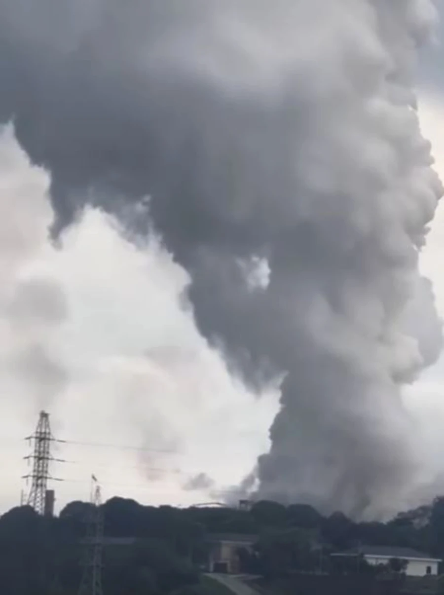 nổ lớn Công ty Phốt Pho Vàng.jpg