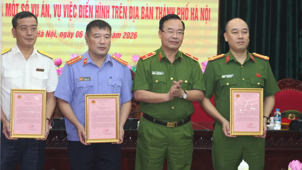 Thu khen cua Bo Cong an.jpg