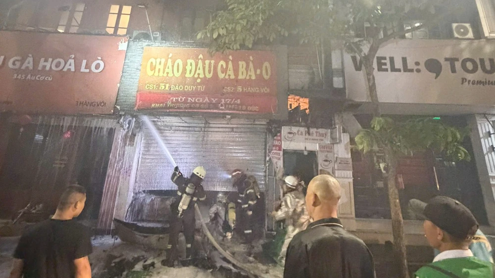 chay-quan-cuu-4-nguoi.jpg