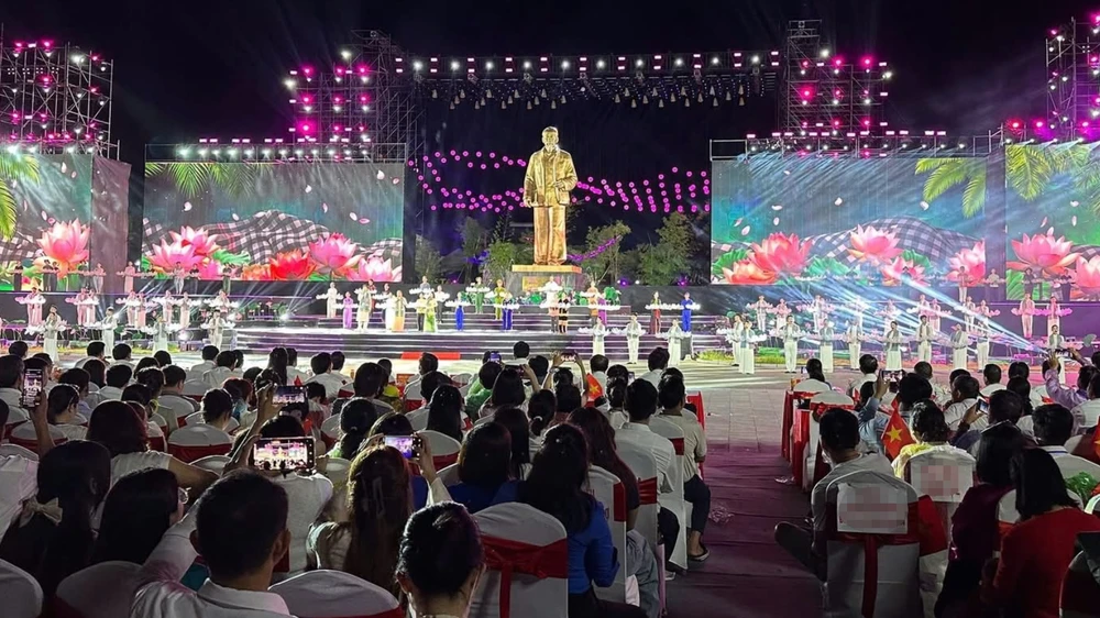 Nghe-An-Lang-Sen.jpg