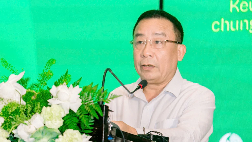 ong-Nguyen-Van-De.jpg