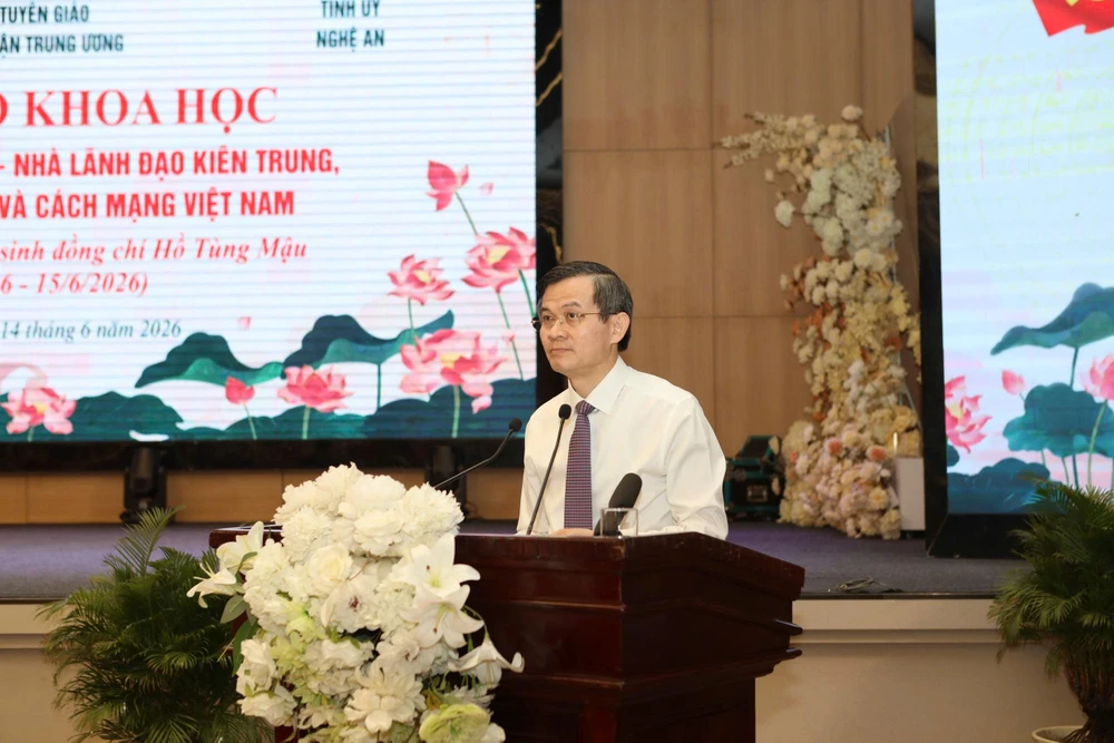 ong-Doan-Minh-Huan.jpg