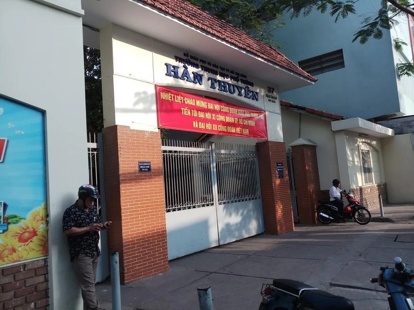 Một trường học từng xảy ra sự việc thầy giáo nói tục, chửi bới học sinh. ẢNH: NGUYỄN QUYÊN