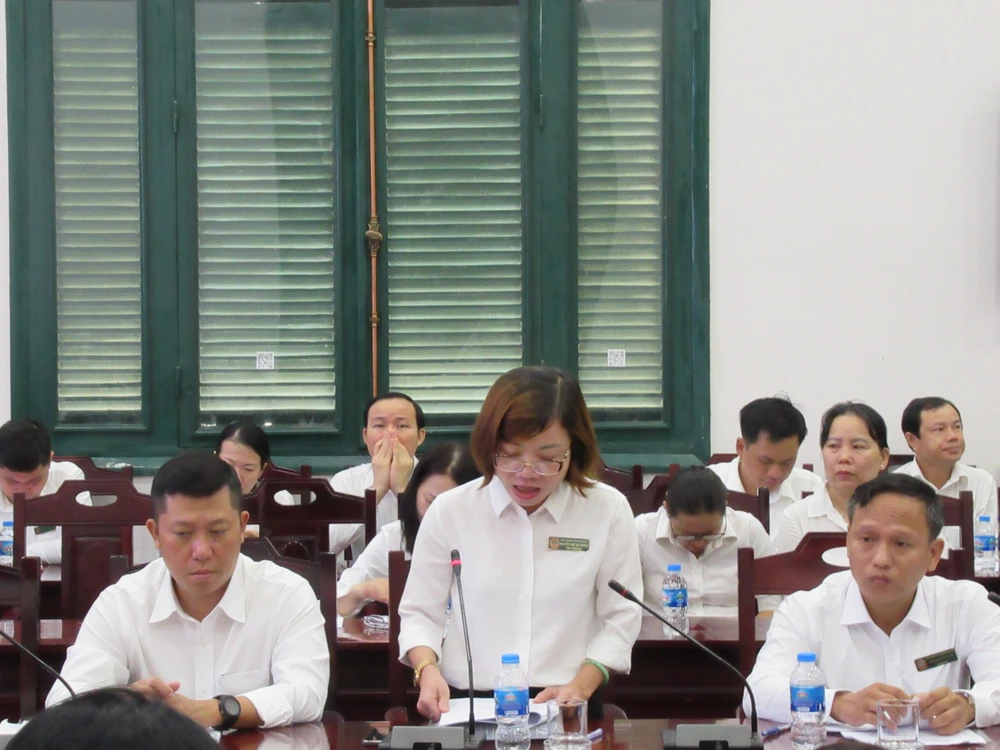 Bà Nguyễn Thị Thu Sương (Phó Chánh án TAND TP Thủ Đức) đang trình bày tham luận tại hội nghị. Ảnh: YC Bà Nguyễn Thị Thu Sương (Phó Chánh án TAND TP Thủ Đức) đang trình bày tham luận tại hội nghị. Ảnh: YC