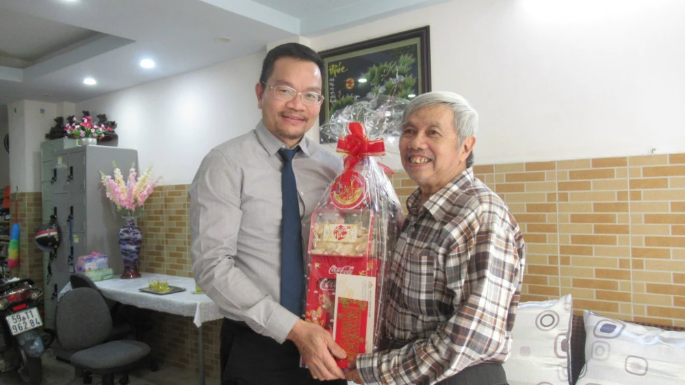 Đoàn-Luat-su-tphcm cong.jpg