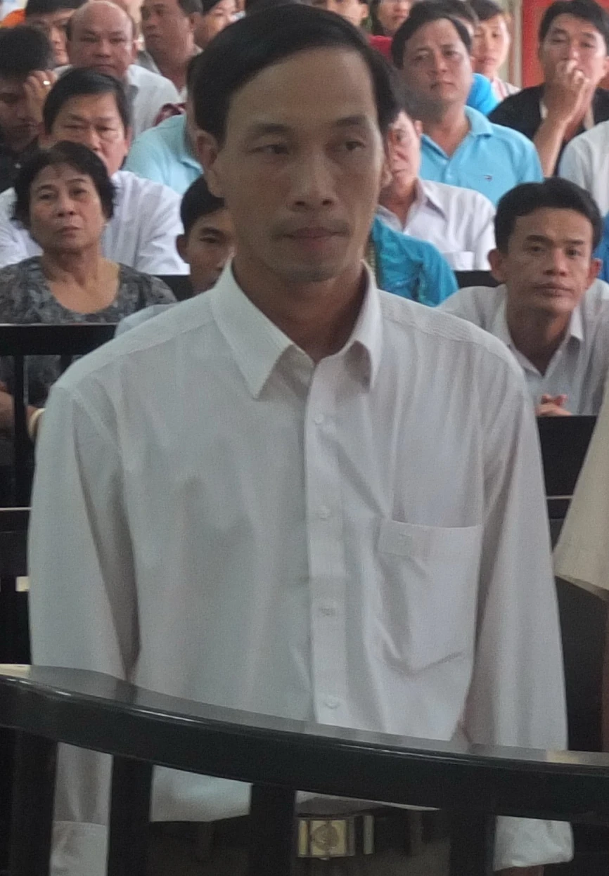 Hai công an làm chết nghi can lãnh án ảnh 1