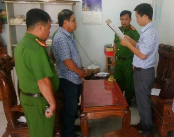 Nguyên giám đốc Imex TraVinh và 3 thuộc cấp bị bắt ảnh 3 Nguyên giám đốc Imex TraVinh và 3 thuộc cấp bị bắt ảnh 3