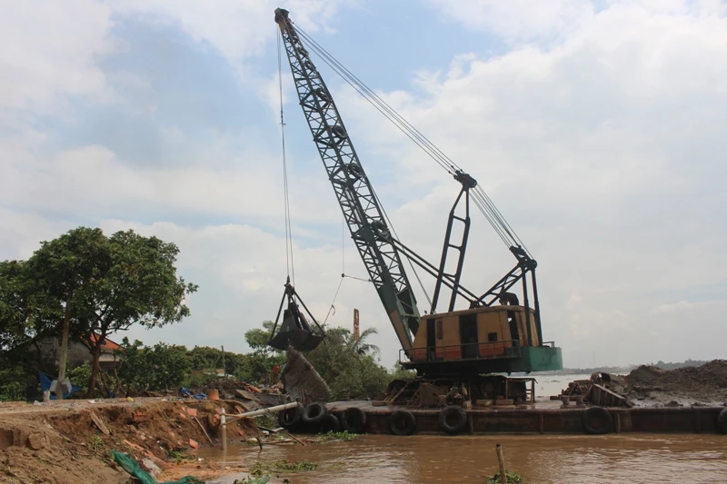 Cần 60 tỉ đồng xây kè chống sạt lở cồn Phú Đa ảnh 1