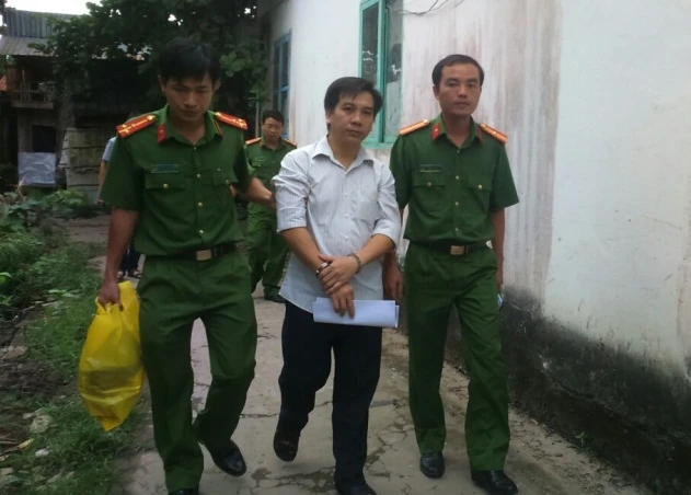 Nguyên giám đốc Imex TraVinh và 3 thuộc cấp bị bắt ảnh 2 Nguyên giám đốc Imex TraVinh và 3 thuộc cấp bị bắt ảnh 2