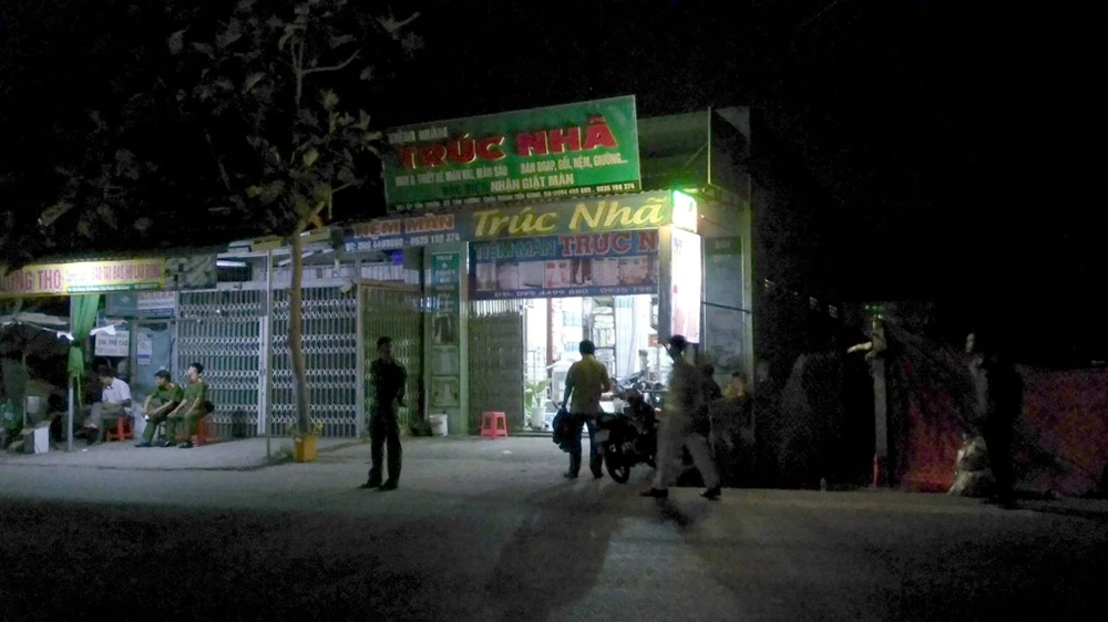 Truy 10 thanh niên trong vụ 2 người thương vong ở Tiền Giang ảnh 1