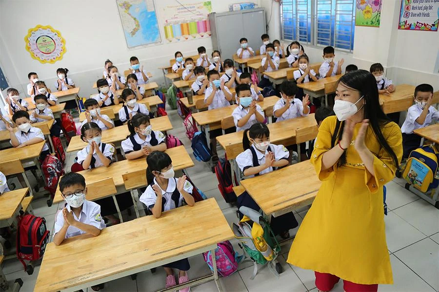 Ban đại diện cha mẹ học sinh là cầu nối giữa nhà trường và học sinh nên sẽ không bị giải thể mà chỉ bị chấn chỉnh khi làm sai. Ảnh: HOÀNG GIANG Ban đại diện cha mẹ học sinh là cầu nối giữa nhà trường và học sinh nên sẽ không bị giải thể mà chỉ bị chấn chỉnh khi làm sai. Ảnh: HOÀNG GIANG