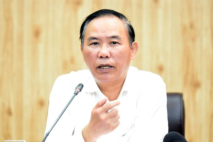 Thứ trưởng Bộ NN&amp;PTNT Phùng Đức Tiến.