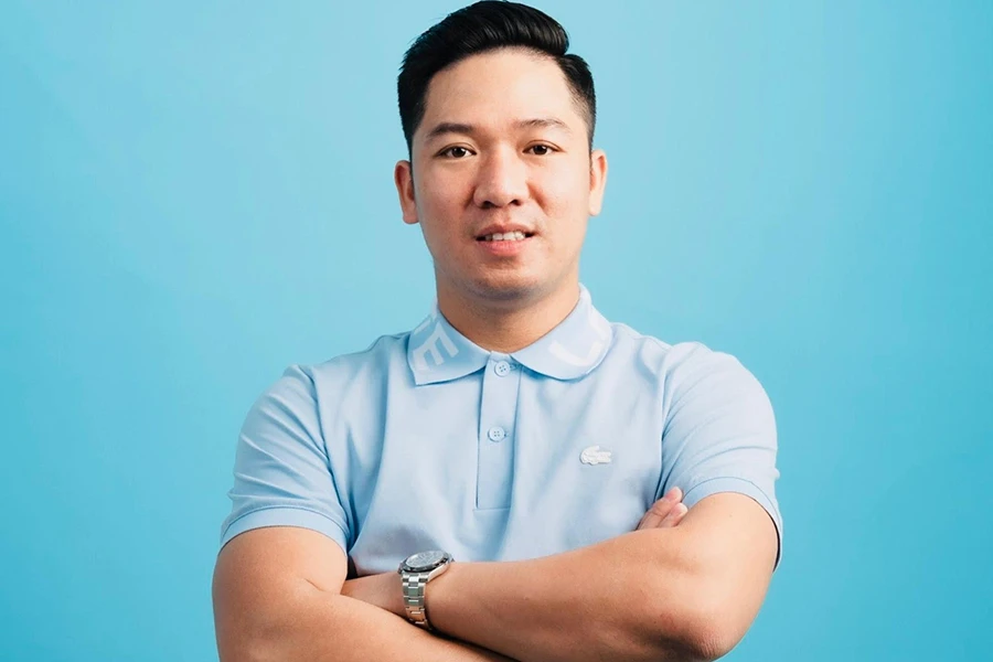 Ông NGUYỄN BÁ THIẾT